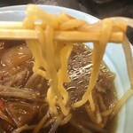 番丁ラーメン - 麺のアップ