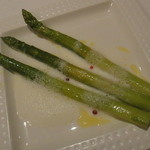 シェ草間 - アスパラのクリームブイヨン仕立て