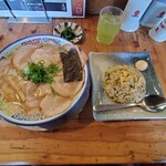 大砲ラーメン  - 