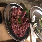 ホルモン市場 きりしま畜産 - 