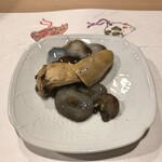 うを徳 - 釧路 牡蠣 燻製 + 青海鼠 食べ比べ