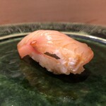 うを徳 - 屋久島 縞鰺（握り）