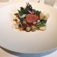 モトイ - ★9炭火で焼き上げたイベリコ豚　たっぷりのお野菜とともに