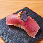 Sushi Ebisu - マグロロッシーニ風