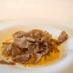 レストラン オオツ - 2020.12 マルケ産白トリュフと卵多めな自家製タリオリーニ パルミジャーノ トリュフオイル