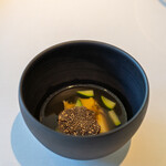 レストラン オオツ - 2020.12 青森エゾアワビのスープ フランス産黒トリュフ