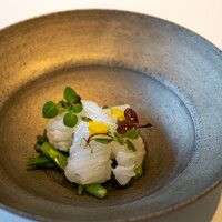 レストラン オオツ - 2020.12 三浦半島長谷川さんのアオリイカ（活〆神経抜き）トマトを裏漉したソース