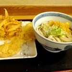 久兵衛 - ぶっかけうどん中230＋かき揚げ110＋豚トロ天120＝460円