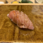 鮨 功 - 金目鯛炙り