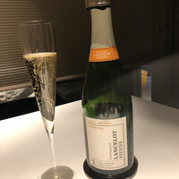 Restaurant Re: - 
