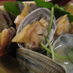 酒肴遊善 じねん - あさりの酒蒸し　浜名湖