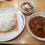 プリシード - チキンカレー（税込980円）