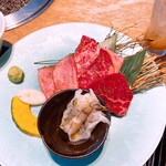 Yakiniku Toraji Shinjuku Takashimaya Taimuzusukueaten - 特選食べ初め御膳　4,800円 