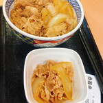 Yoshinoya - 牛丼並盛と肉だく　税別352円＋税別29円