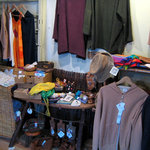 SlowCAFE ずくなし - ２Ｆは雑貨の販売とイベントスペースです。