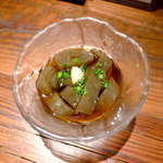 地酒喝采 かも蔵 - 【新潟】 いごねり（￥639）海藻を固めた佐渡の郷土料理。長野の「えご」、九州の「おきゅうと」に似ている