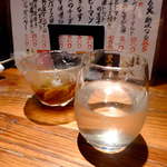 地酒喝采 かも蔵 - 【栃木】 旭興・普通酒（￥407）。大吟醸造りで余った米を使った、普通酒のスペックを凌駕する一杯