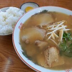 はりま - 中華そば小盛(500円)+めし(100円)