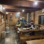 雲取山荘 - 食事室