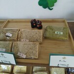 シフォンケーキの店 よつば - 