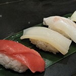 立食い寿司 根室花まる - 鮪、真イカ、真鯛