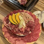 Honki Yakiniku Niku To Meshi Nikuzushi - お店その他写真