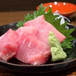 桶家乃隠居 - まぐろ中トロ