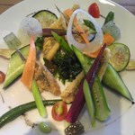 バーグ - 新鮮野菜と鮮魚のセモリナ粉揚げ