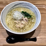 八幡麻婆 雅 - 塩そば(650円)