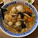 中華美食屋 - 五目あんかけ刀削麺950円