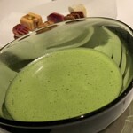 レフェルヴェソンス - 目の前でたててもらえる抹茶