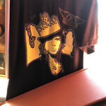 ロックなカレー屋 YASSカレー - もちろん、おれの神さまスティーブンタイラーも