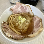 拉麺 しのざき - 煮豚らーめん(醤油)