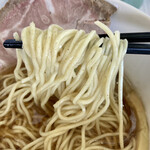 拉麺 しのざき - 追いガツオ香る和風醤油らーめん