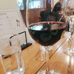 ビストロ リベルテ - 赤ワイン、スパークリングワイン