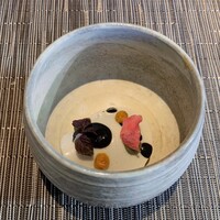 SPICE LAB TOKYO - 寺院 Offering （捧げもの）
                    レンズ豆 トマト 大葉 ココナッツ