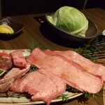 犇屋 - 牛タン盛り込み