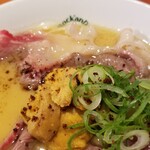 麺屋 六感堂 - うにくラーメン