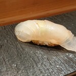 匠 進吾 - 真鯛の昆布〆