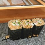 匠 進吾 - 鰯の海苔巻き