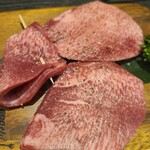 黒毛和牛焼肉ぜん 池袋本店 - 