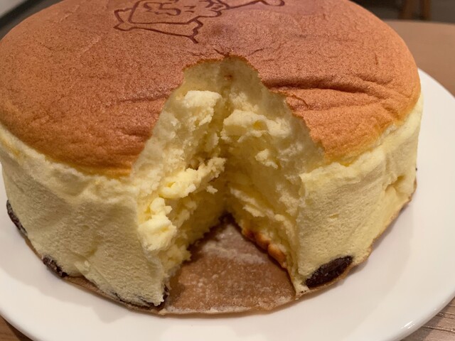 焼きたてチーズケーキ りくろーおじさんの店 Jr新大阪駅中央口店 新大阪 ケーキ 食べログ 焼きたてチーズケーキ りくろーおじさんの店 Jr新大阪駅中央口店 新大阪 ケーキ 食べログ