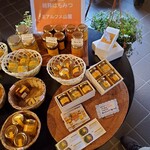 ぐりんでる - スフレ·チーズケーキにも使われる西牧養蜂園の信州はちみつ