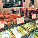 ブランジェ浅野屋 - パン類のショーケース