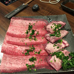 焼肉鍋問屋　志方 - 