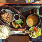 農家レストランやまびこ - 飛騨牛ハンバーグステーキ定食