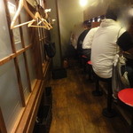 一蘭 - 独特の店内