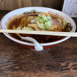 らぁ麺 大金星 - 醤油らぁ麺大盛り、800円＋150円。