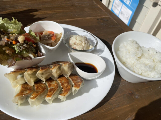 鎌倉餃子 Umineco Wine Cafe 鎌倉 餃子 ネット予約可 食べログ 鎌倉餃子 Umineco Wine Cafe 鎌倉 餃子 ネット予約可 食べログ