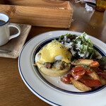 Tona cafe - 